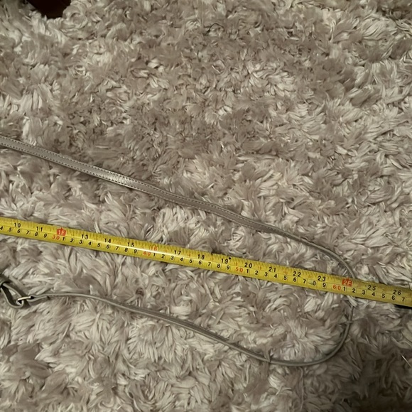 HOBO crossbody bag like brand new no stains perfect condition - Picture 12 of 12